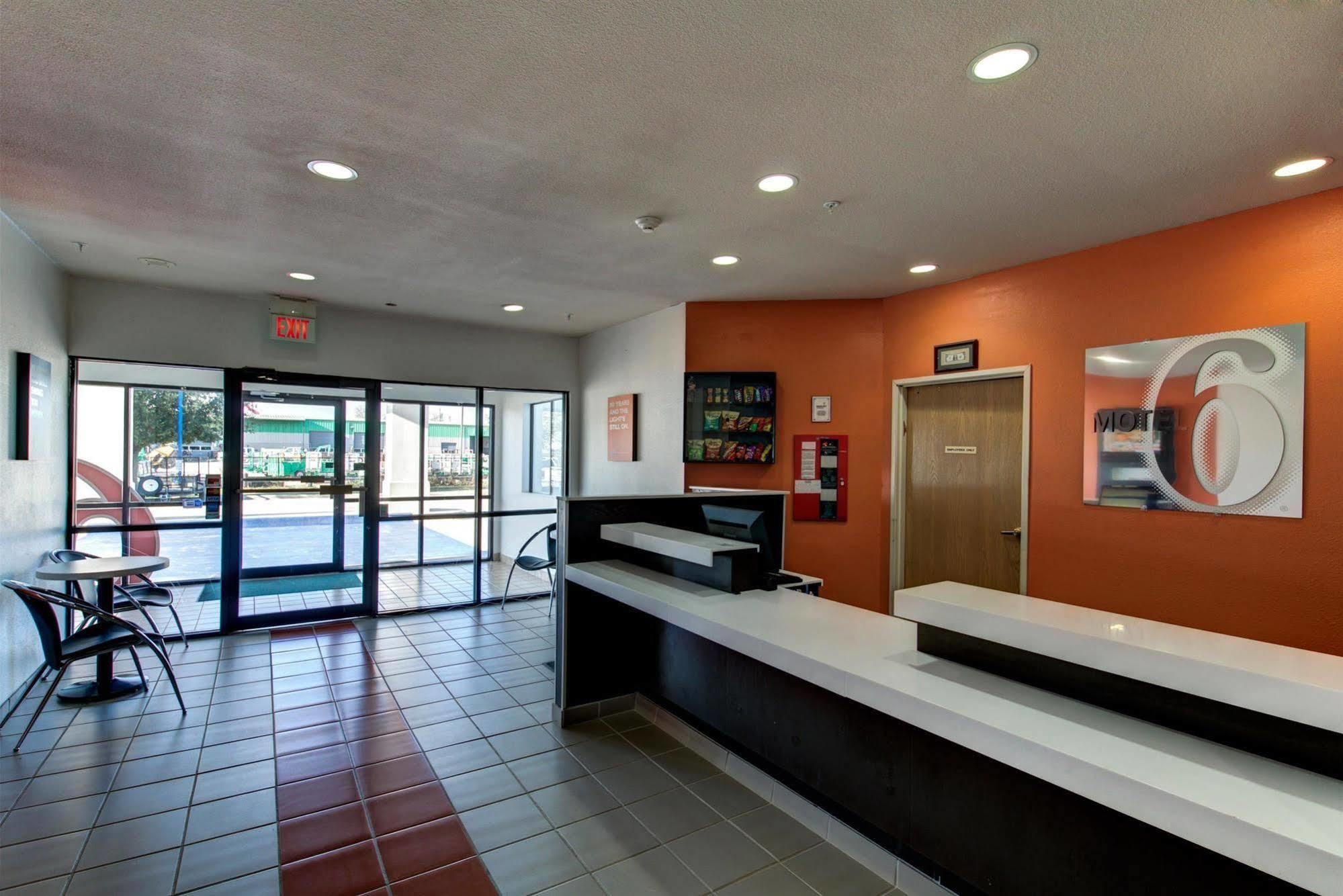 Motel 6 Waco - Woodway Exterior photo